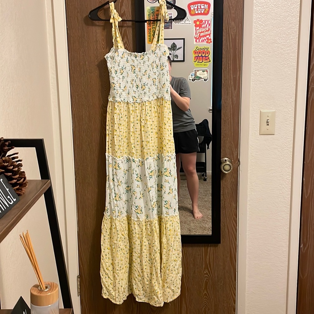 Floral yellow maxi dress